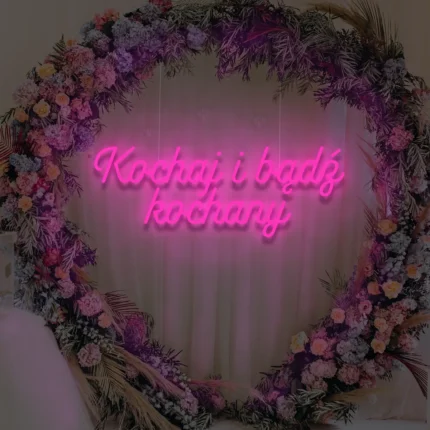 Napis LED Kochaj i bądź kochany